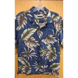 Batik‎ Bay Mens Shirt  Size Small  Hawaii Tribal Short Sleeve 100% silk
